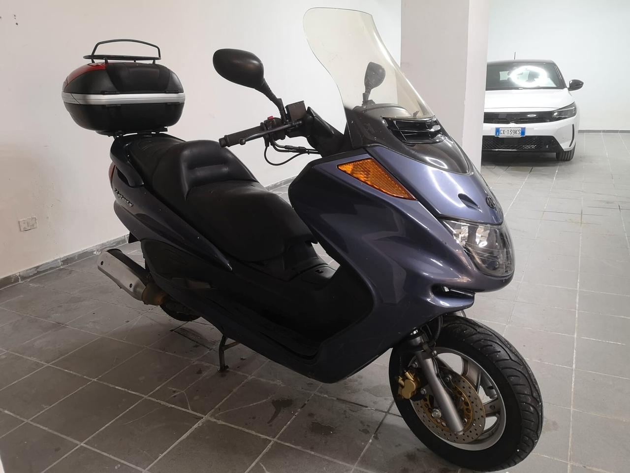 Yamaha Majesty 250