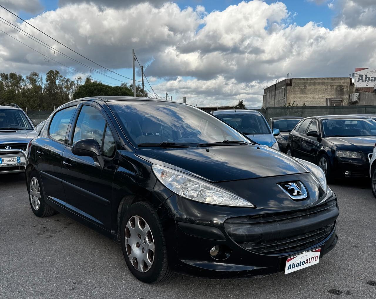 Peugeot 207 1.4 HDi 70CV 5p. X Line
