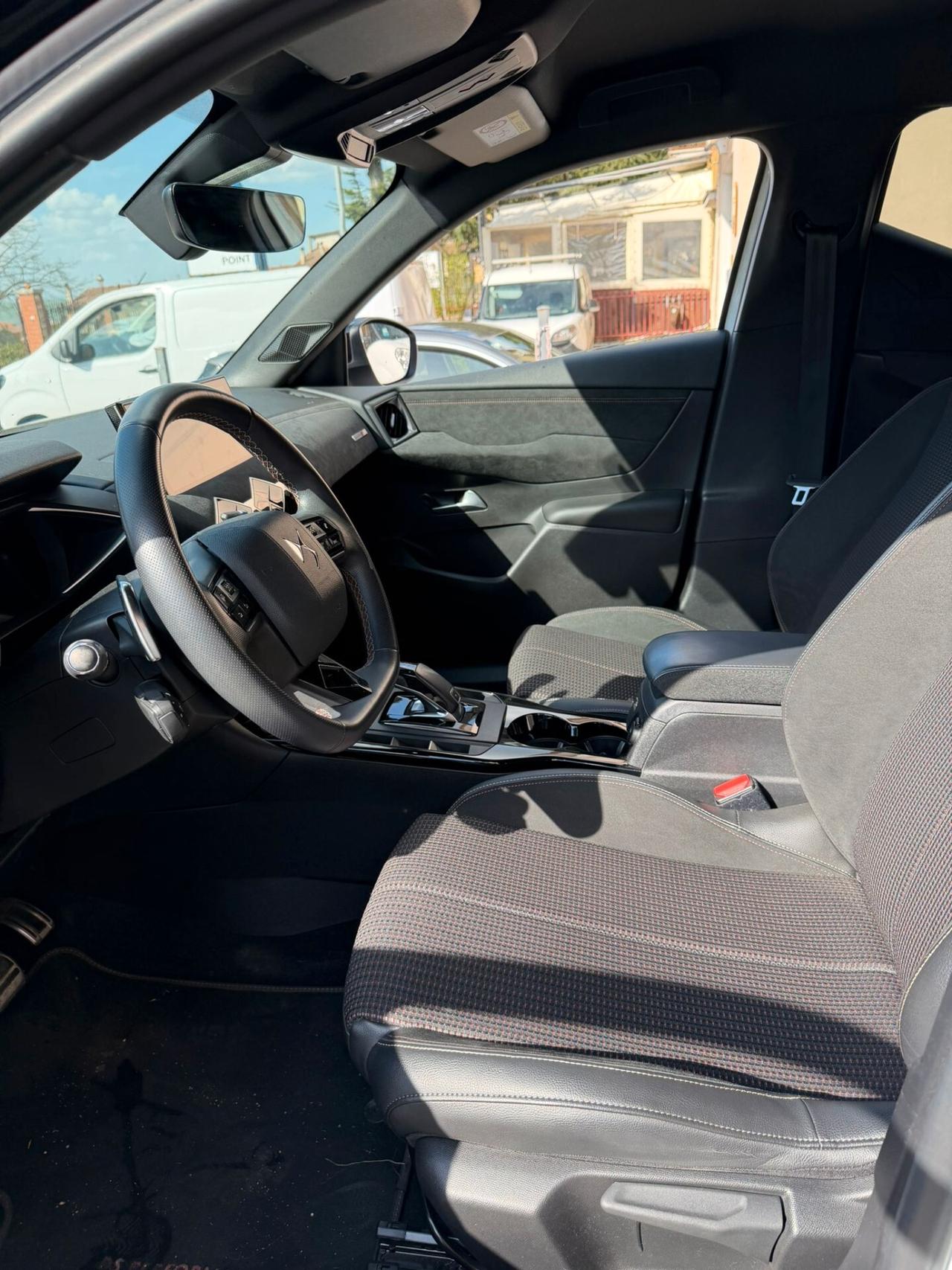 Ds DS3 3 Crossback PureTech 130 aut. Performance Line