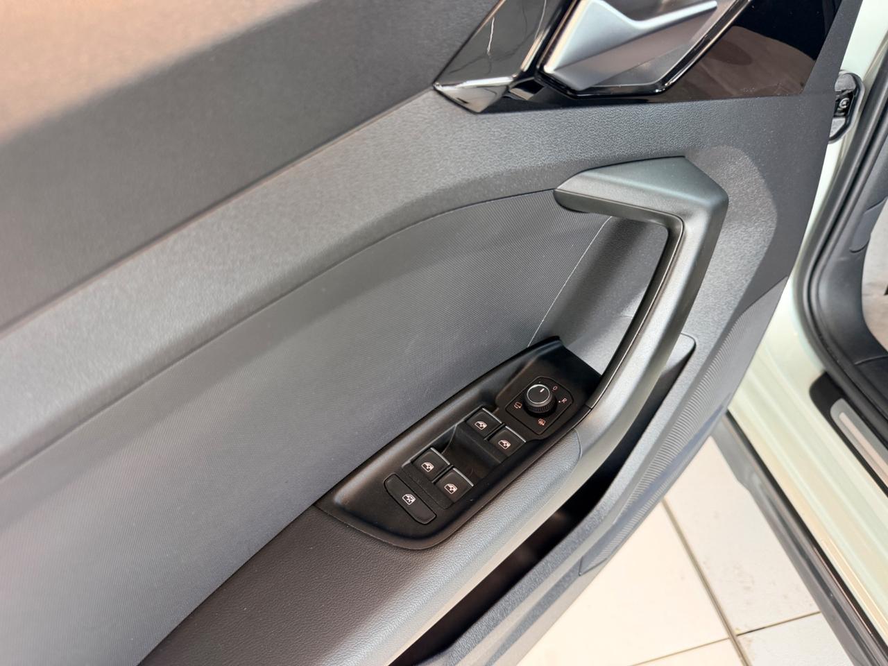 Audi A1 allstreet 30 TFSI S tronic Business