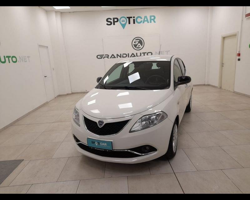 Lancia Ypsilon III 2015 1.2 Gold 69cv