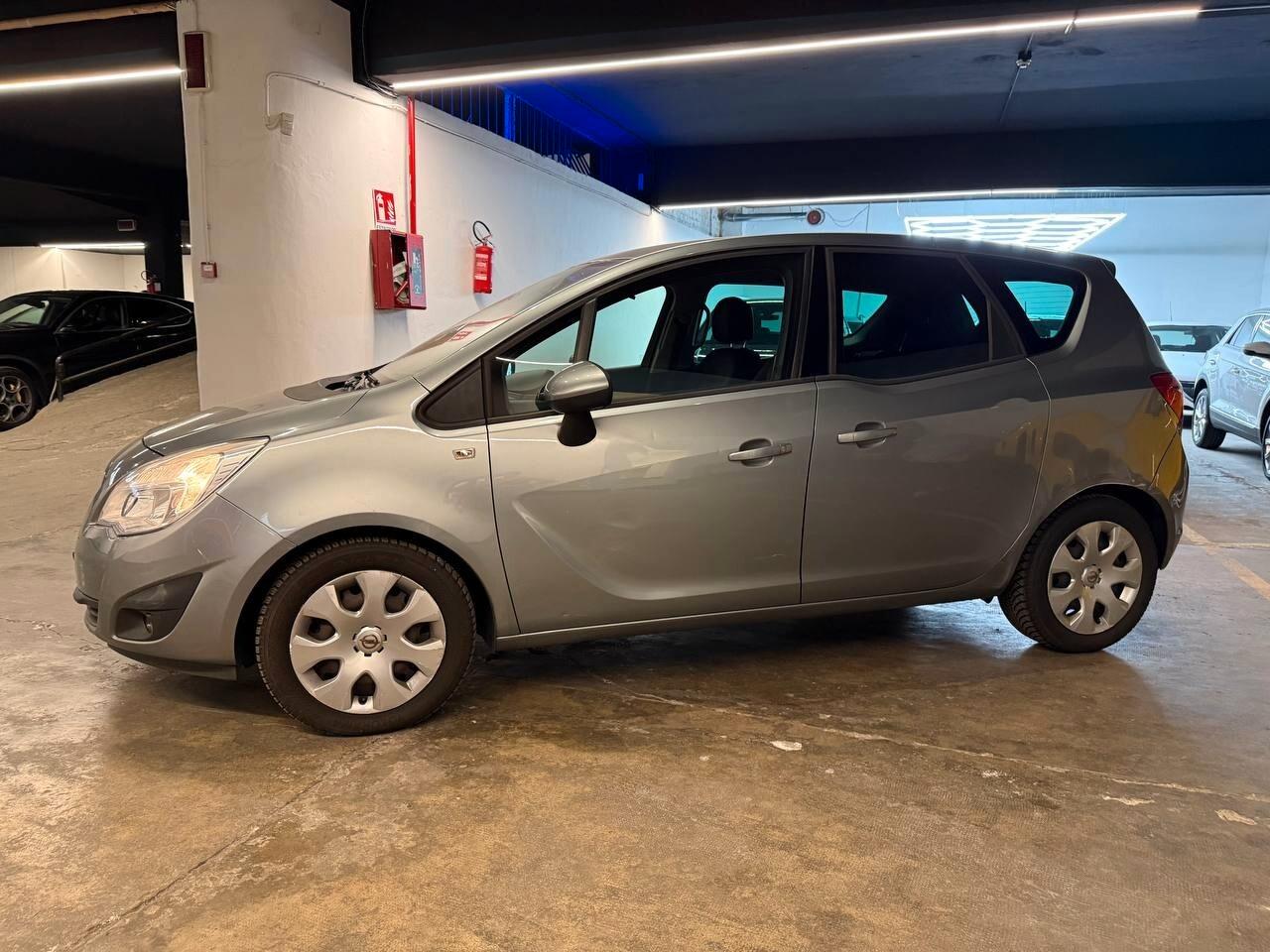 Opel Meriva 1.4 Turbo 120CV Cosmo