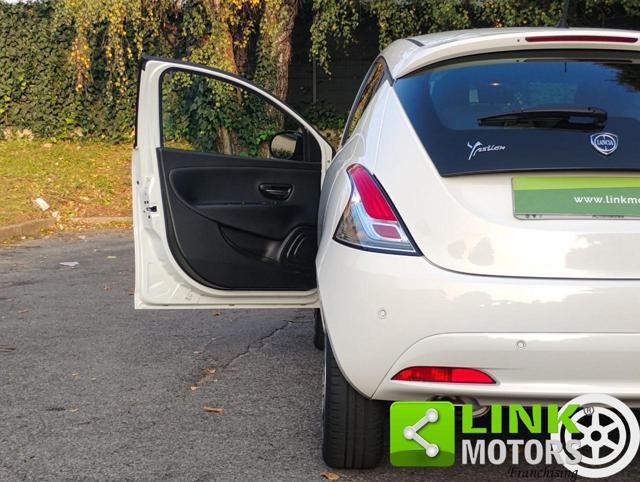 LANCIA Ypsilon 1.2 69 CV 5 porte Gold