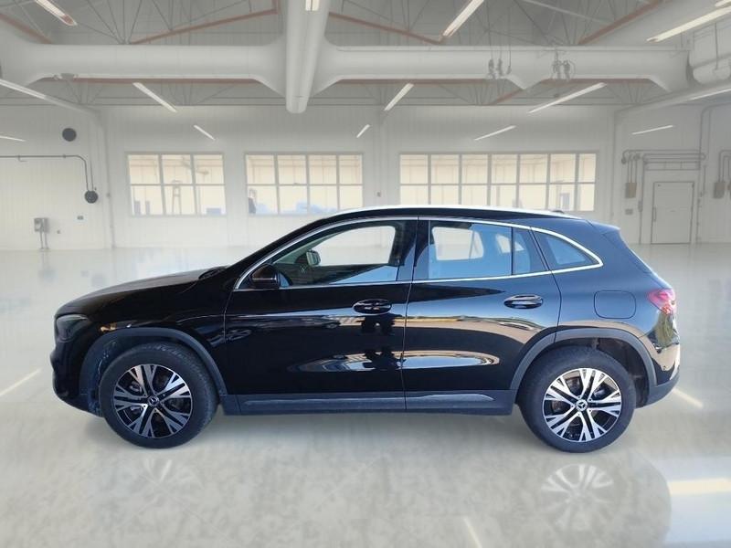 MERCEDES-BENZ GLA 250 E PLUG-IN AUTO PROGRESSIVE ADVANCED CROSSOVER