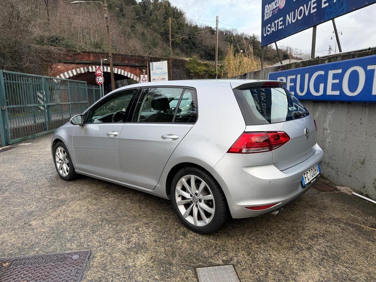 Volkswagen Golf Variant 2.0 TDI DSG Highline BlueMotion Technology