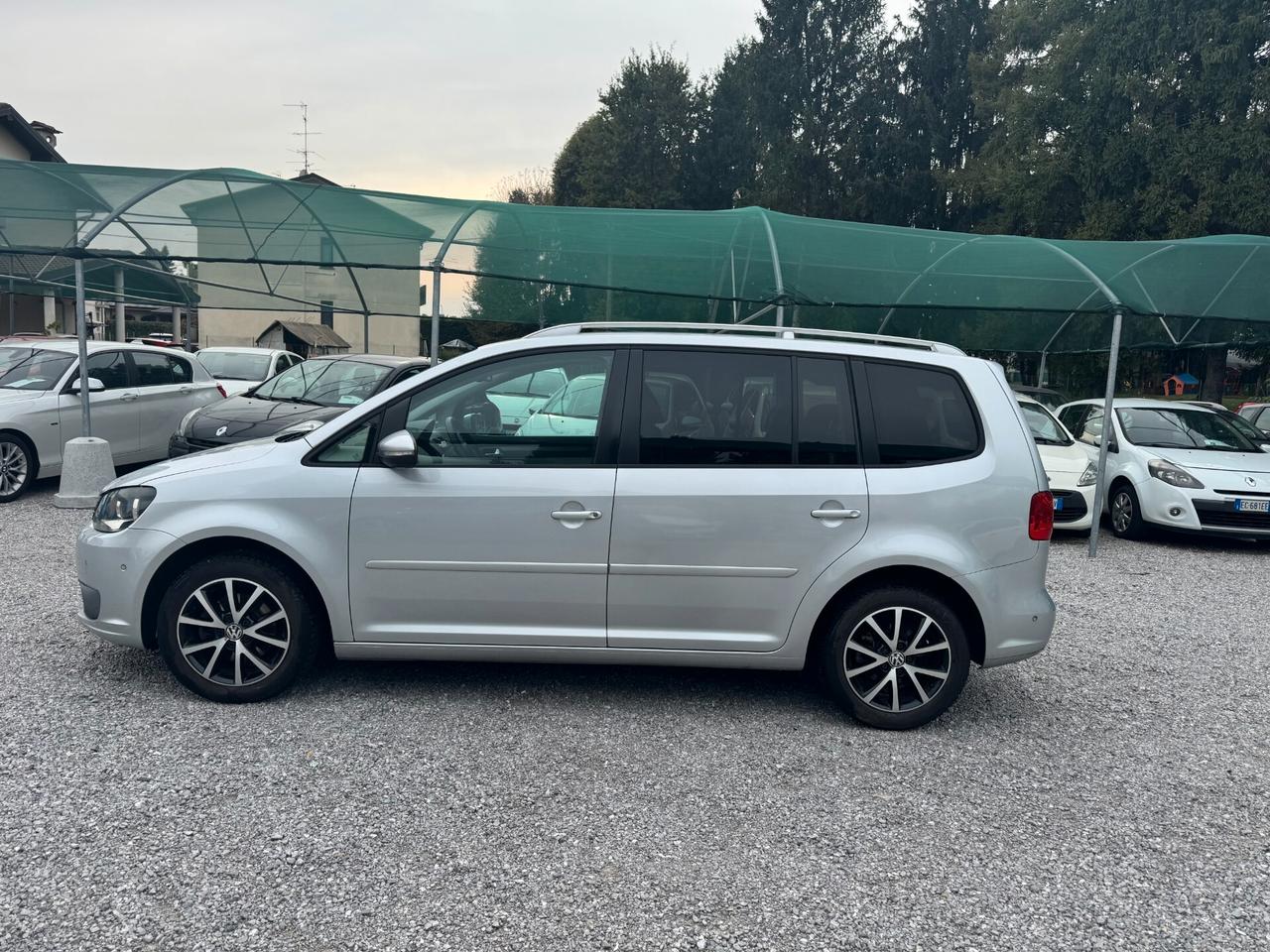 Volkswagen Touran 1.6 TDI DSG Comfortline