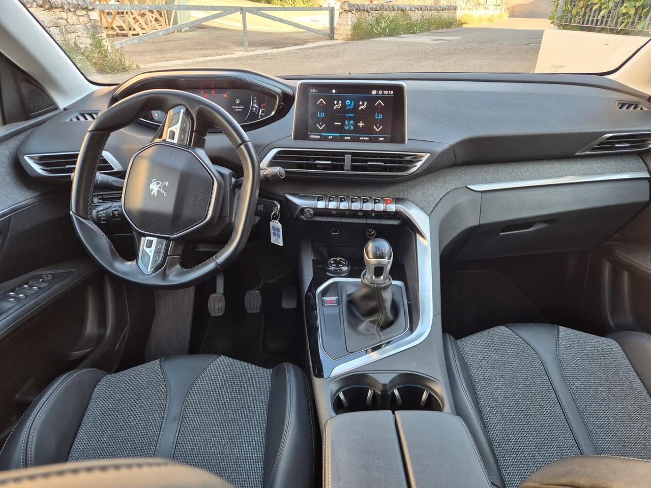 Peugeot 3008 BlueHDi 130 S&S Allure