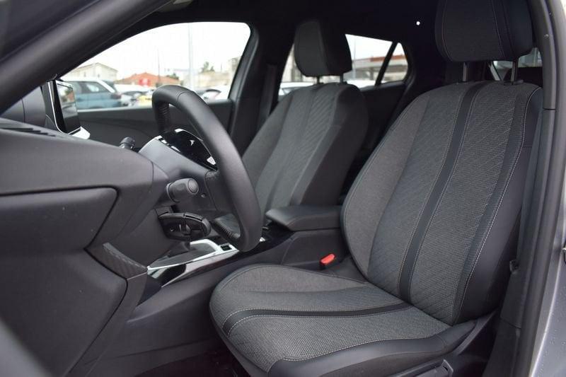 Peugeot 2008 2008 PureTech 100 S&S Allure