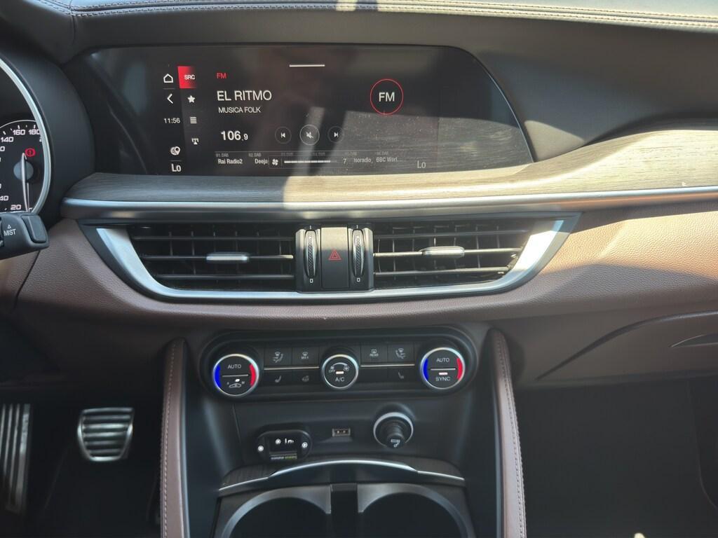 Alfa Romeo Stelvio 2.0 Turbo Ti Q4 AT8