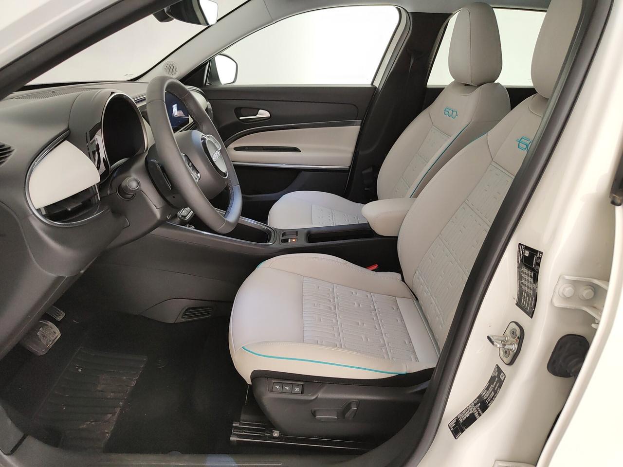 Fiat 600 Hybrid 110 CV DCT MHEV La Prima