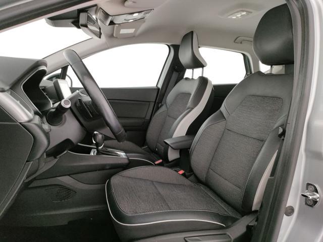 RENAULT Captur Blue dCi 115 CV EDC Intens