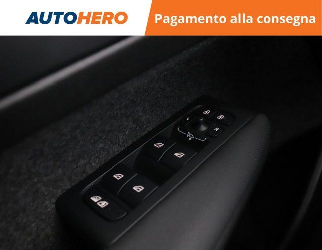 VOLVO XC40 B3 automatico Essential