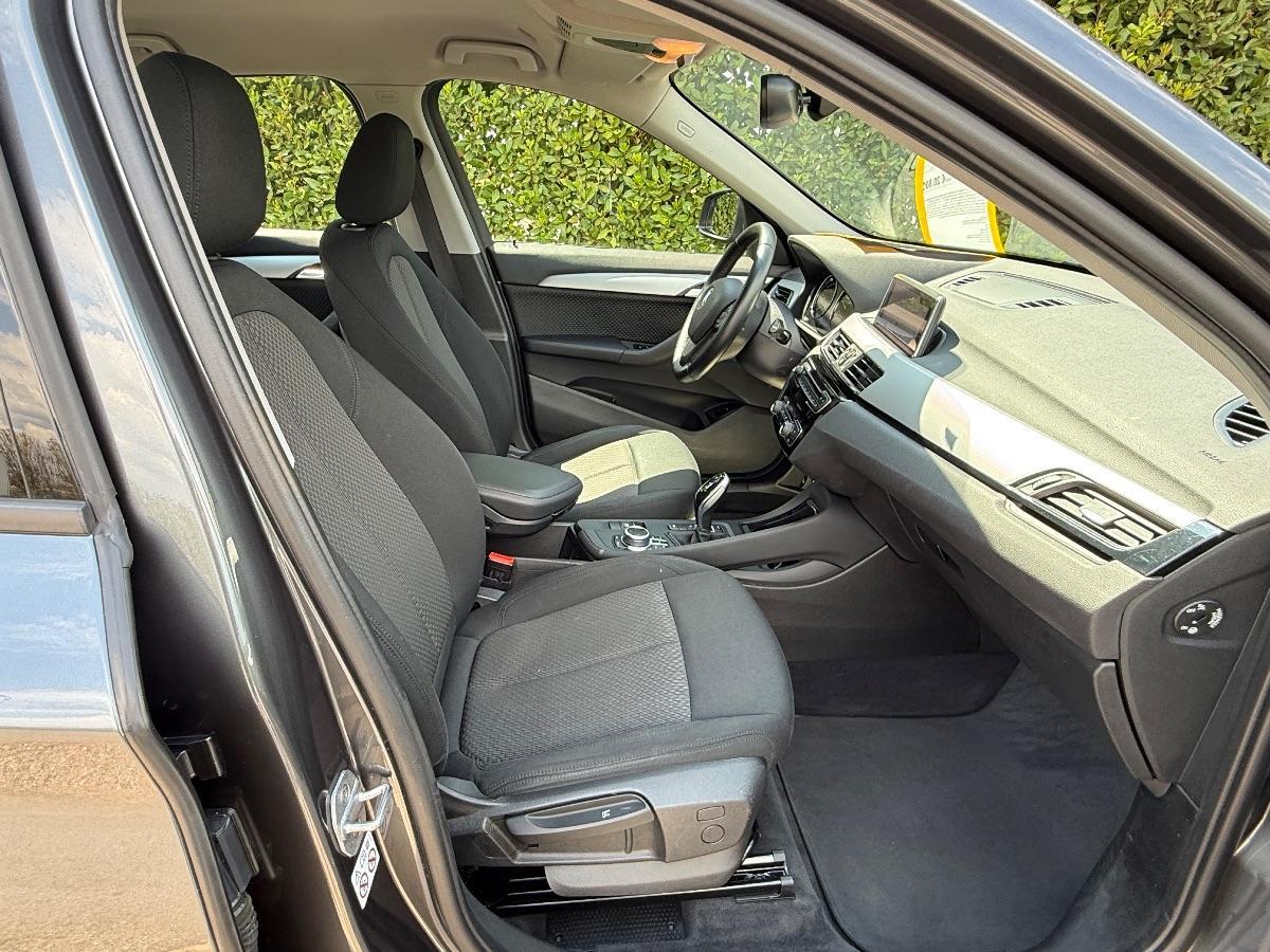 BMW - X1 - xDrive20d Business Advantage
