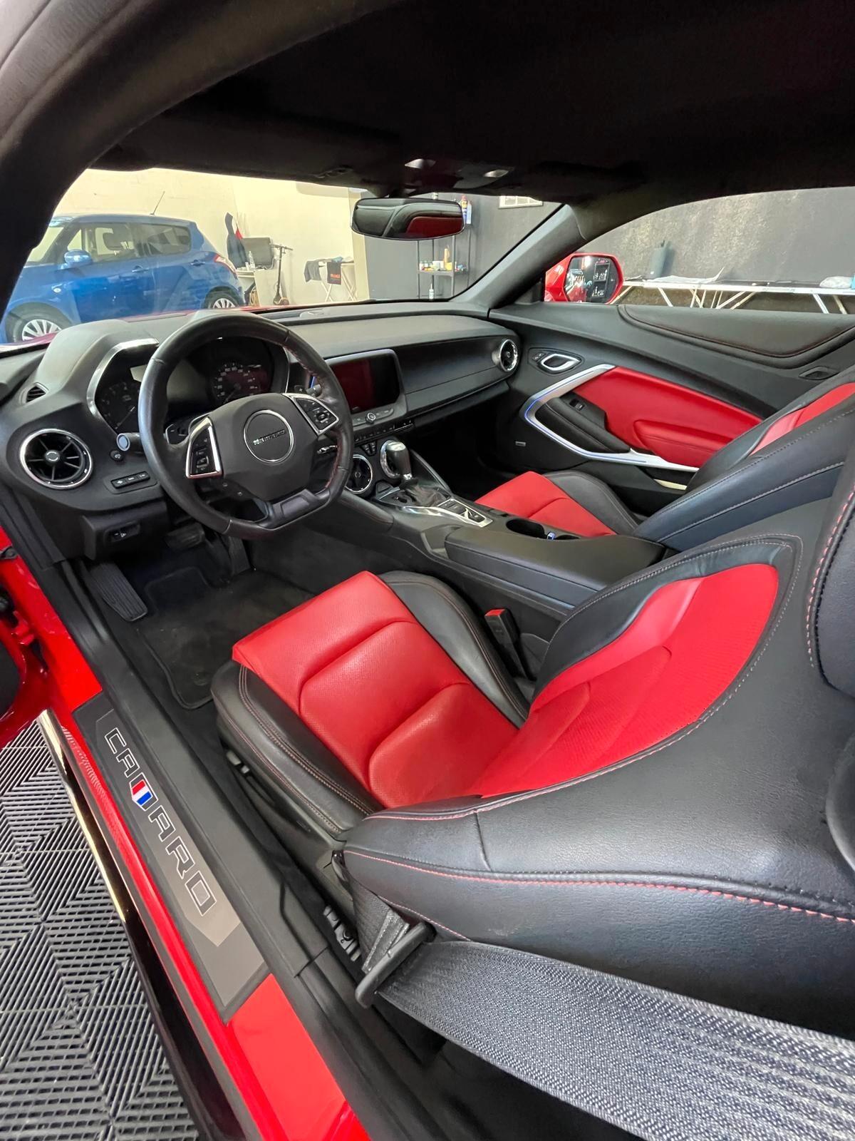 Chevrolet Camaro 6.2L V8