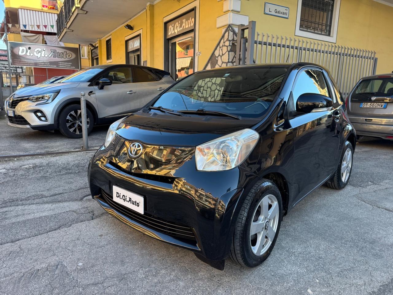 Toyota iQ 1.4 D-4D 90cv Multidrive