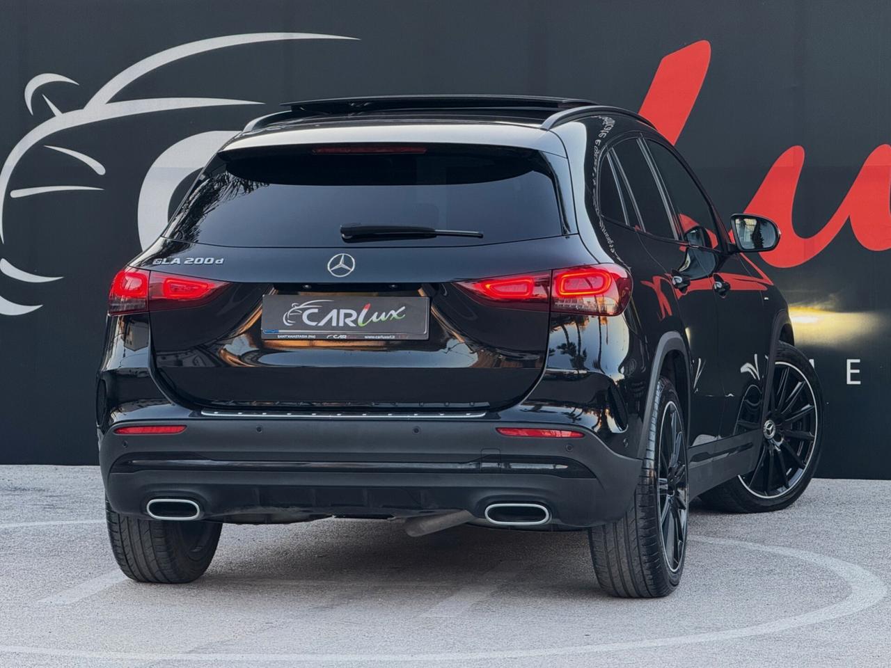 Mercedes-Benz GLA 200 d Premium AMG TETTO INT ROSSI