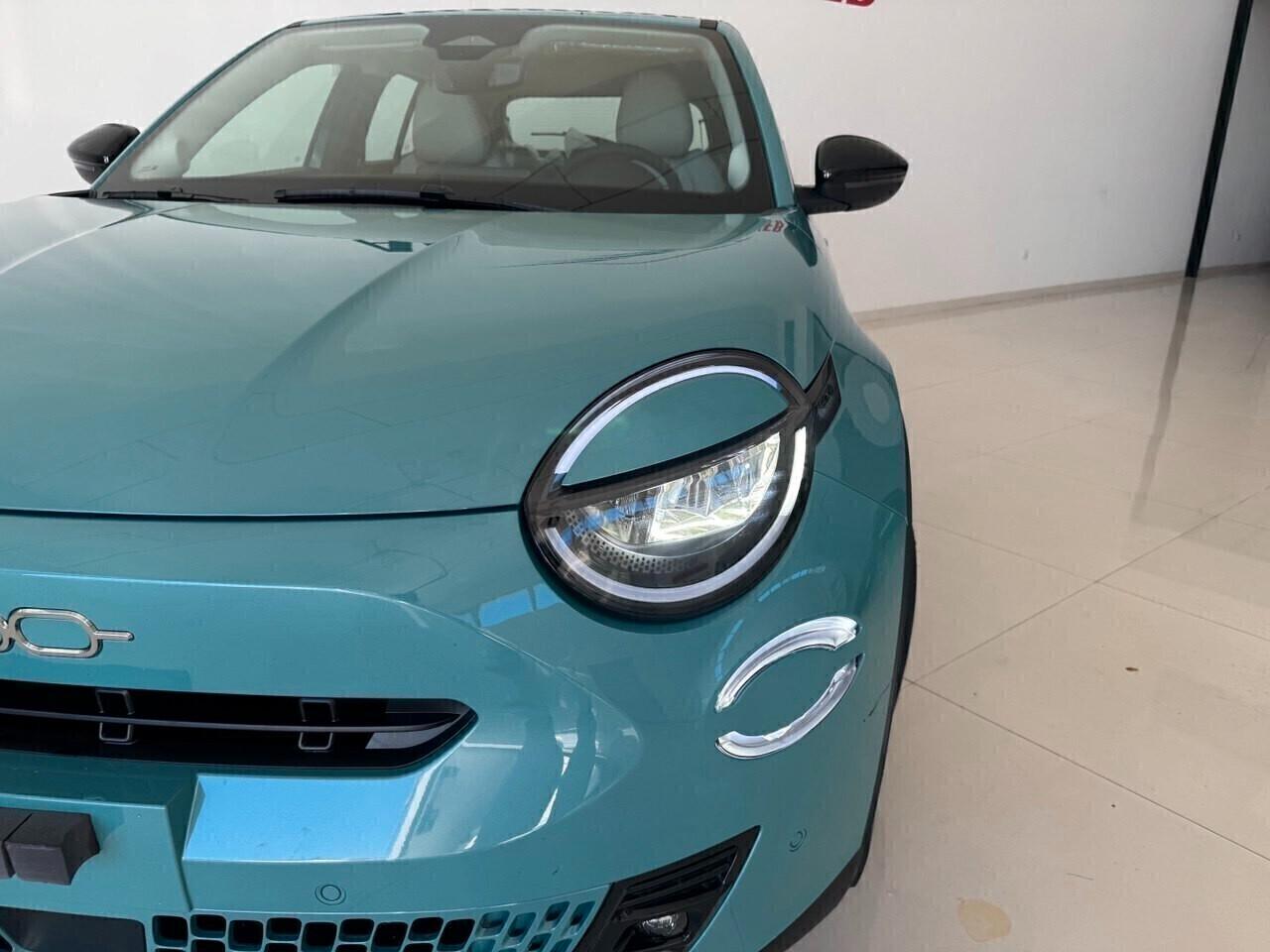 Fiat 600 Hybrid 1.0 110