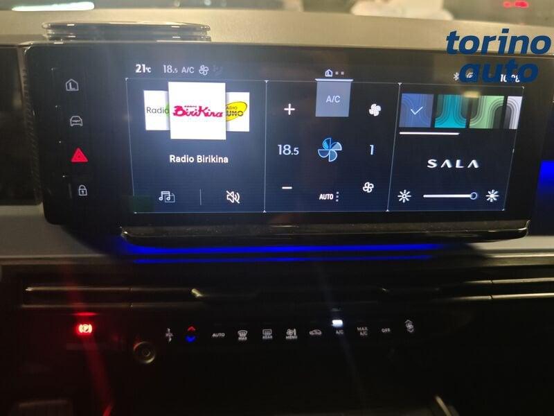 Lancia Ypsilon Ibrida Ibrida Edizione Cassina e-DCT