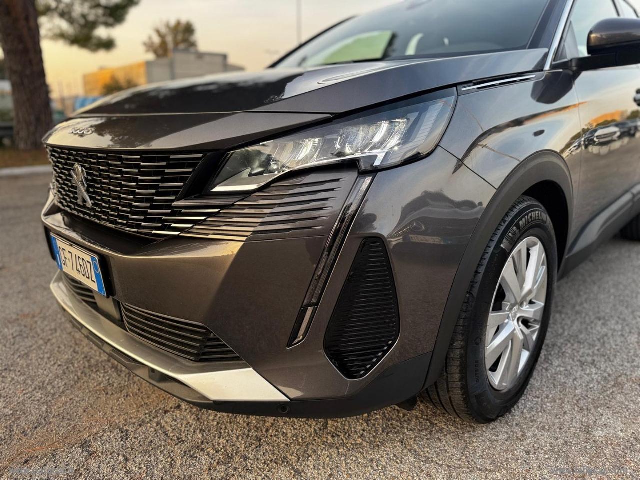 PEUGEOT 3008 BlueHDi 130 S&S EAT8 Allure