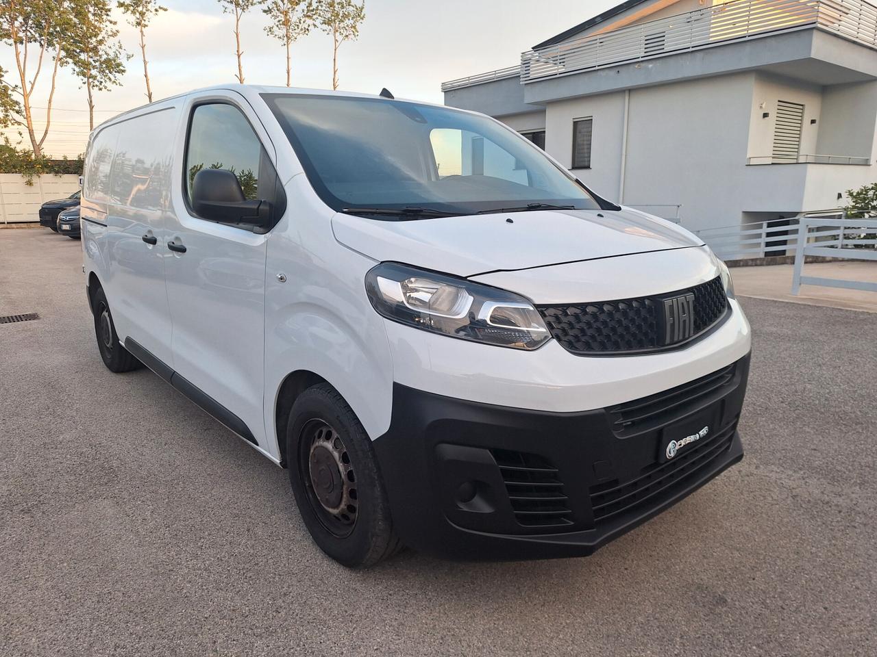 Fiat Scudo 1.5 HDi 120cv L2 H1 PASSO MEDIO - 11/2023