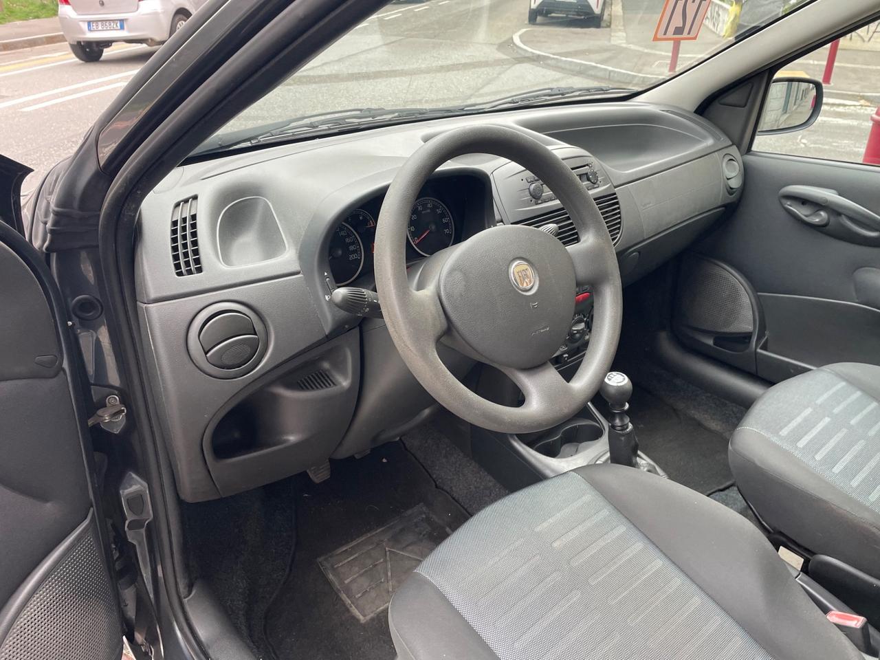 Fiat Punto Classic 1.2 5 porte/1PROP/GARANZIA 12 MESI
