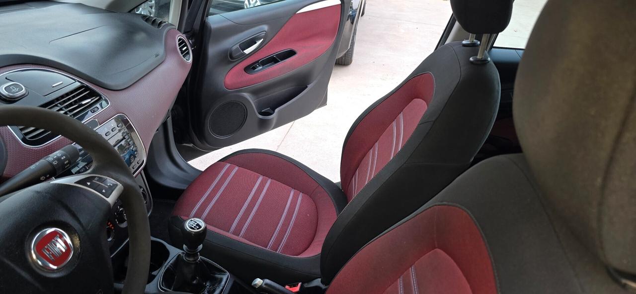 Fiat Grande Punto 1.4 5 porte metano valido per 4 anni