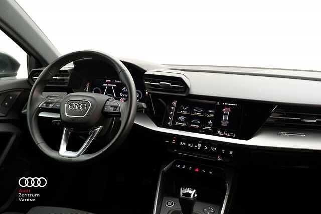 Audi A3 Sedan 30 TDI 116CV Sline Edition