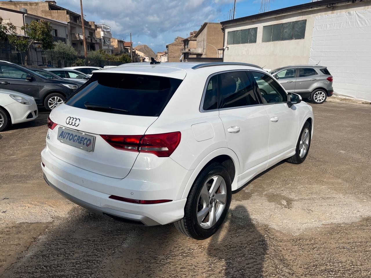 Audi Q3 35 TDI S tronic Business Advanced