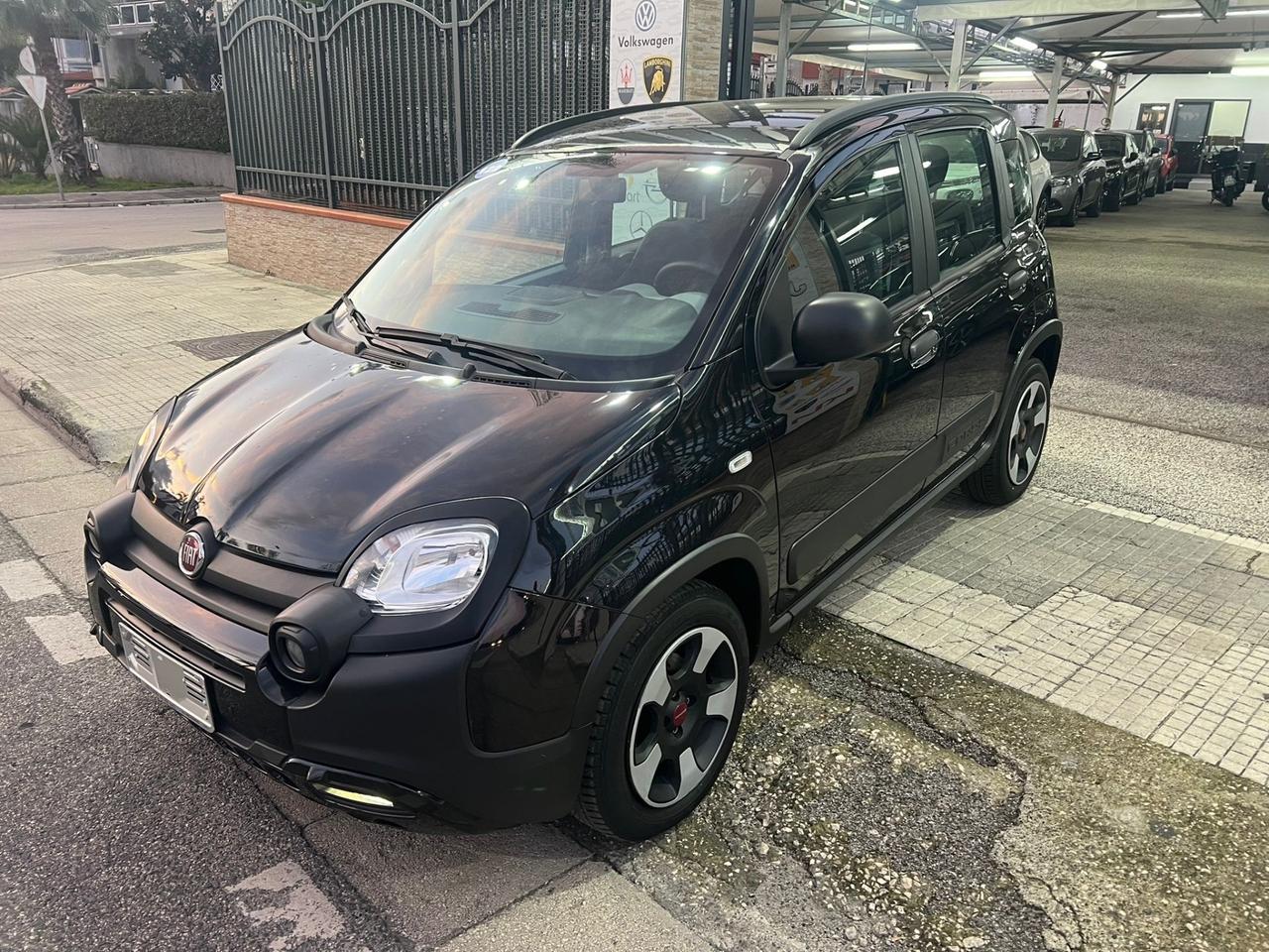 Fiat Panda 1.0 FireFly S&S Hybrid City Cross