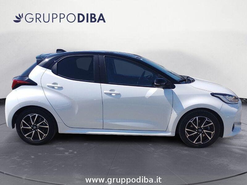 Toyota Yaris IV 2020 1.5h Style
