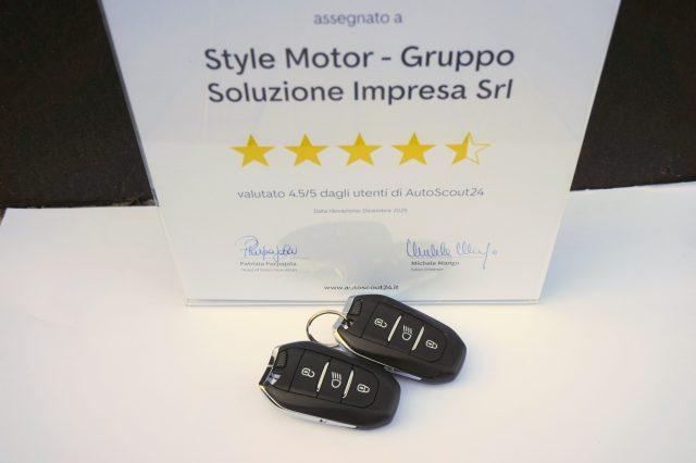 PEUGEOT 3008 Hybrid4 300 e-EAT8 GT Ufficiale Italia Certificata
