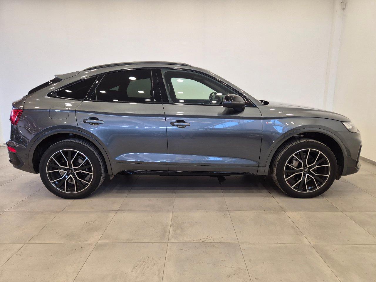 Audi Q5 SPB 40 2.0 tdi mhev 12V S line quattro s-tronic