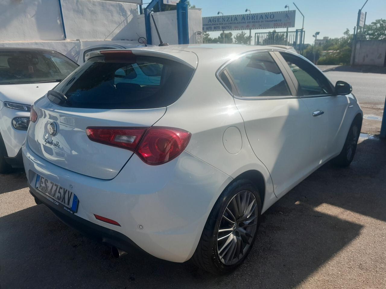 Alfa Romeo Giulietta 2.0 M.jet 140 cv Distinctive 2014