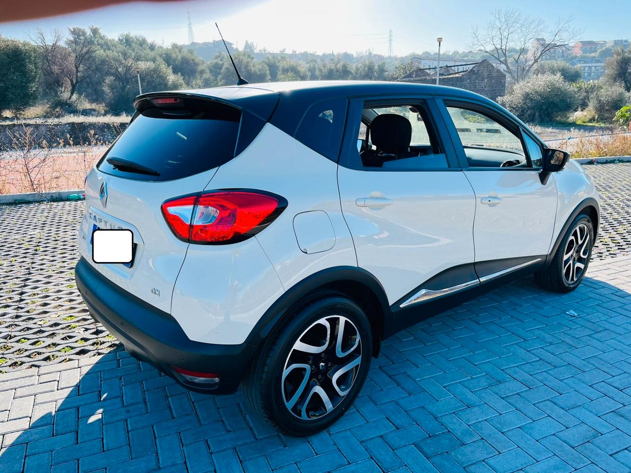 Renault Captur 1.5DCI PARI AL NUOVO FULL 2013
