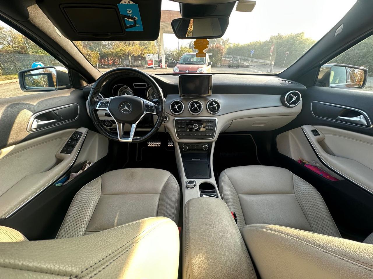 Mercedes-Benz GLA 220 Premium GLA 220 CDI #7759