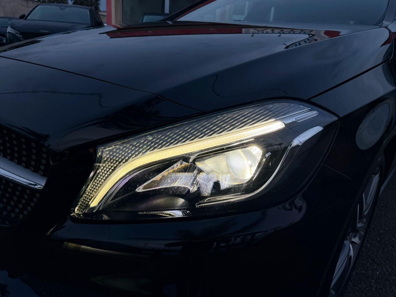 Mercedes-benz A 180d Automatic Premium AMG Pelle/Led