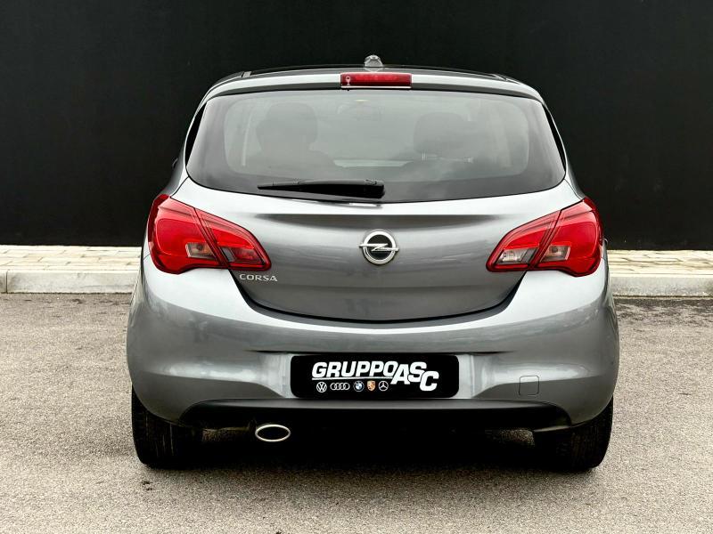 Opel Corsa 5 Porte 5p 1.2 BENZ 69 CV Black Edition OK NEOPATENTATI