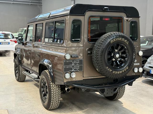 LAND ROVER Defender 110 2.2 TD4 Station Wagon N1