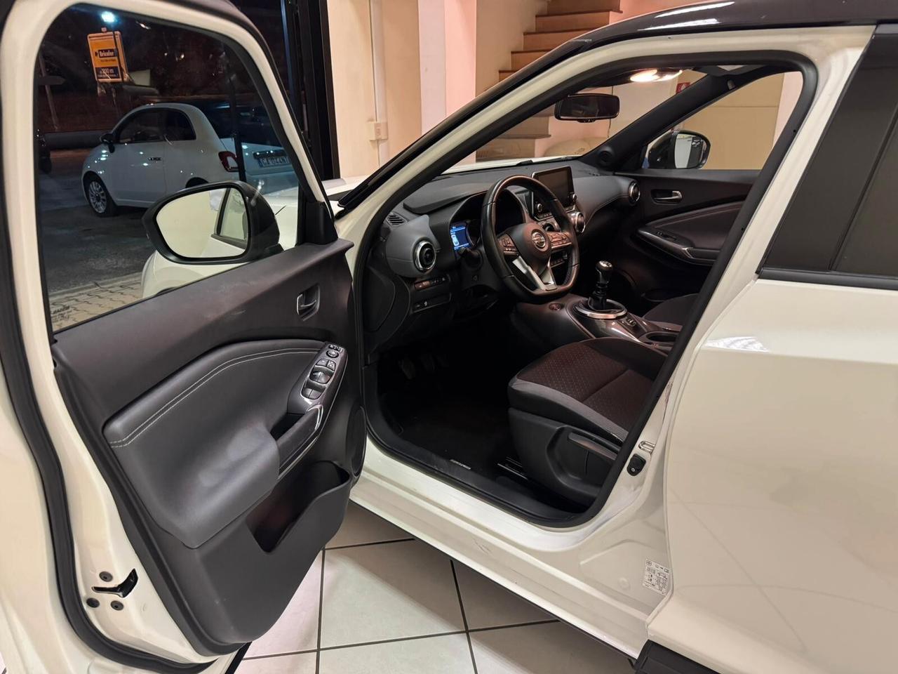 Nissan Juke 1.0 DIG-T 114 CV N-Connecta