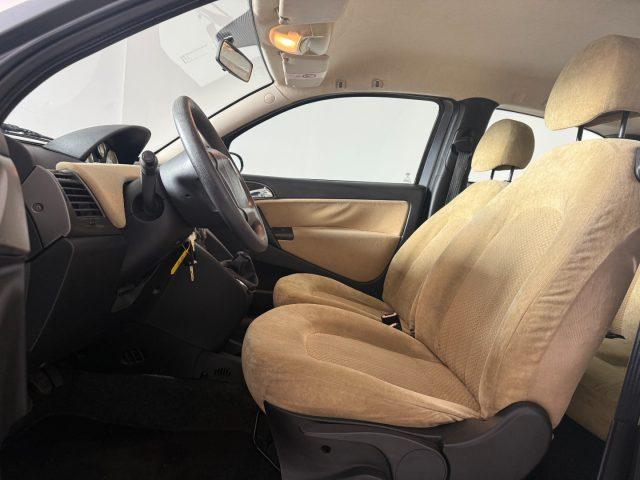 LANCIA Ypsilon 1.2