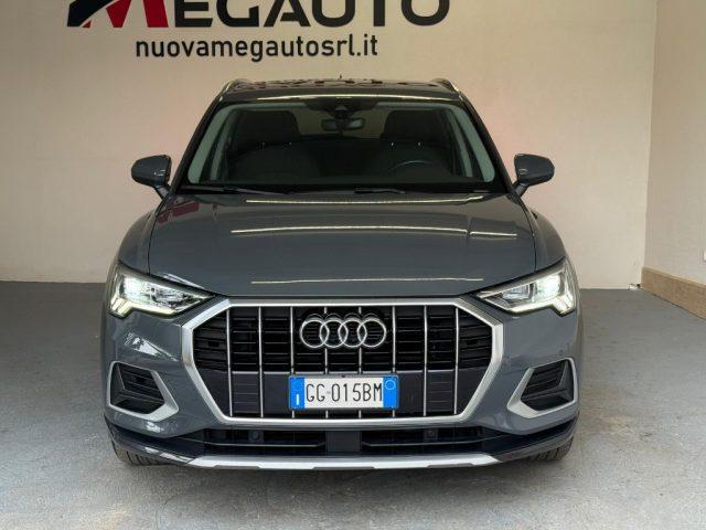 AUDI Q3 35 TDI Business Advanced
