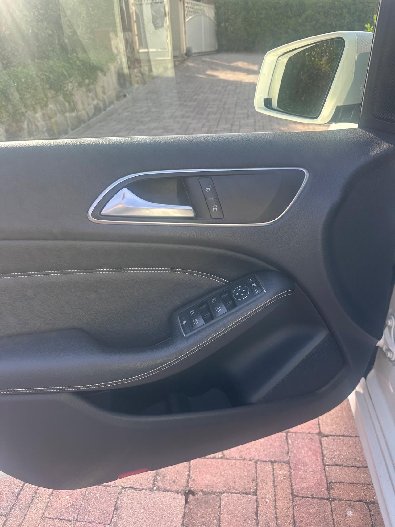 Mercedes-benz B 180 CDI Premium