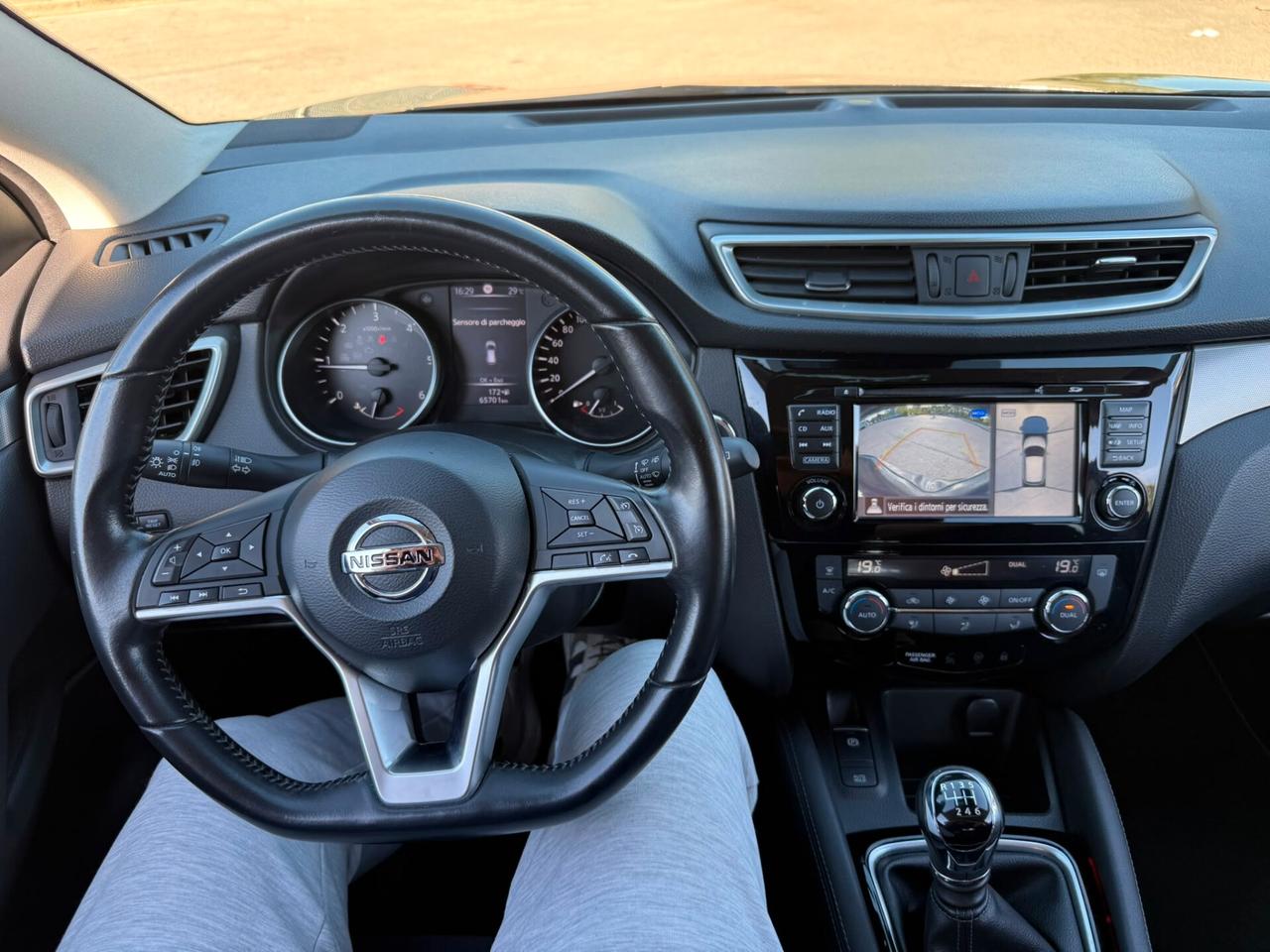 Nissan Qashqai 1.5 dCi N-Connecta