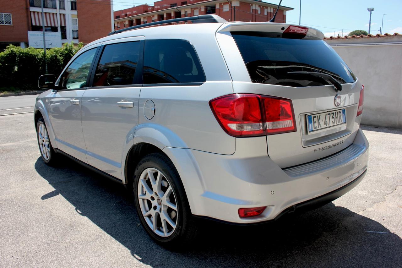 Fiat Freemont *PREZZO VERO* 2.0 mjt 16v 170cv 7 POSTI REALI DISTRIBUZIONE OK KM REALI CERTIFICATI TETTO PANORAMICO GARANZIA 12 MESI