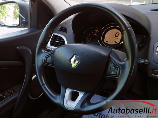 RENAULT Megane MÉGANE III COUPÉ 1.5 DCI 110CV LUXE