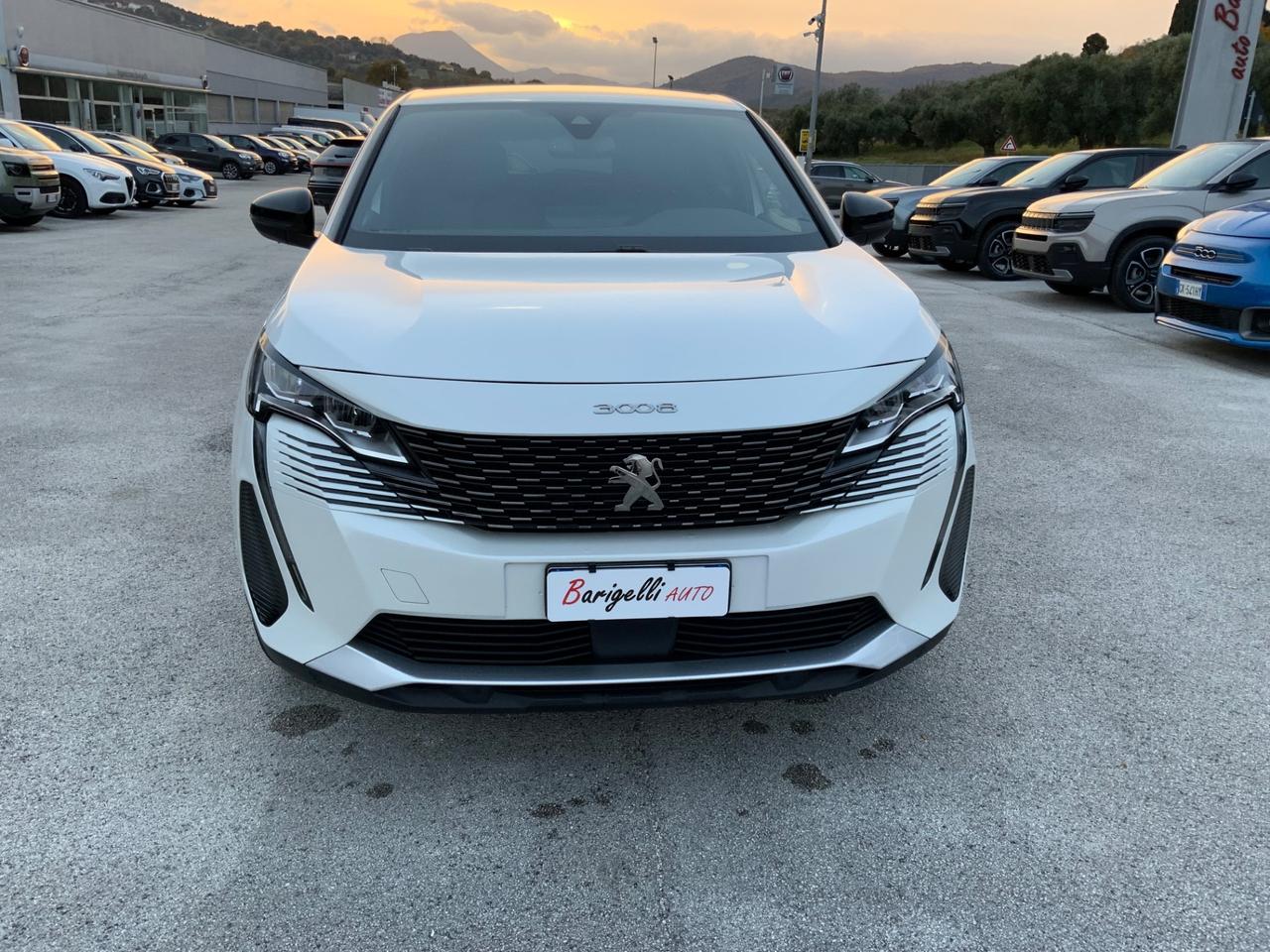 Peugeot 3008 Hybrid4 300 e-EAT8 Allure Pack