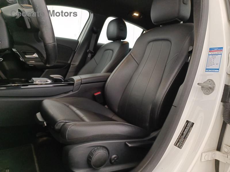 Mercedes Classe A 180 180 D Business 7G-DCT
