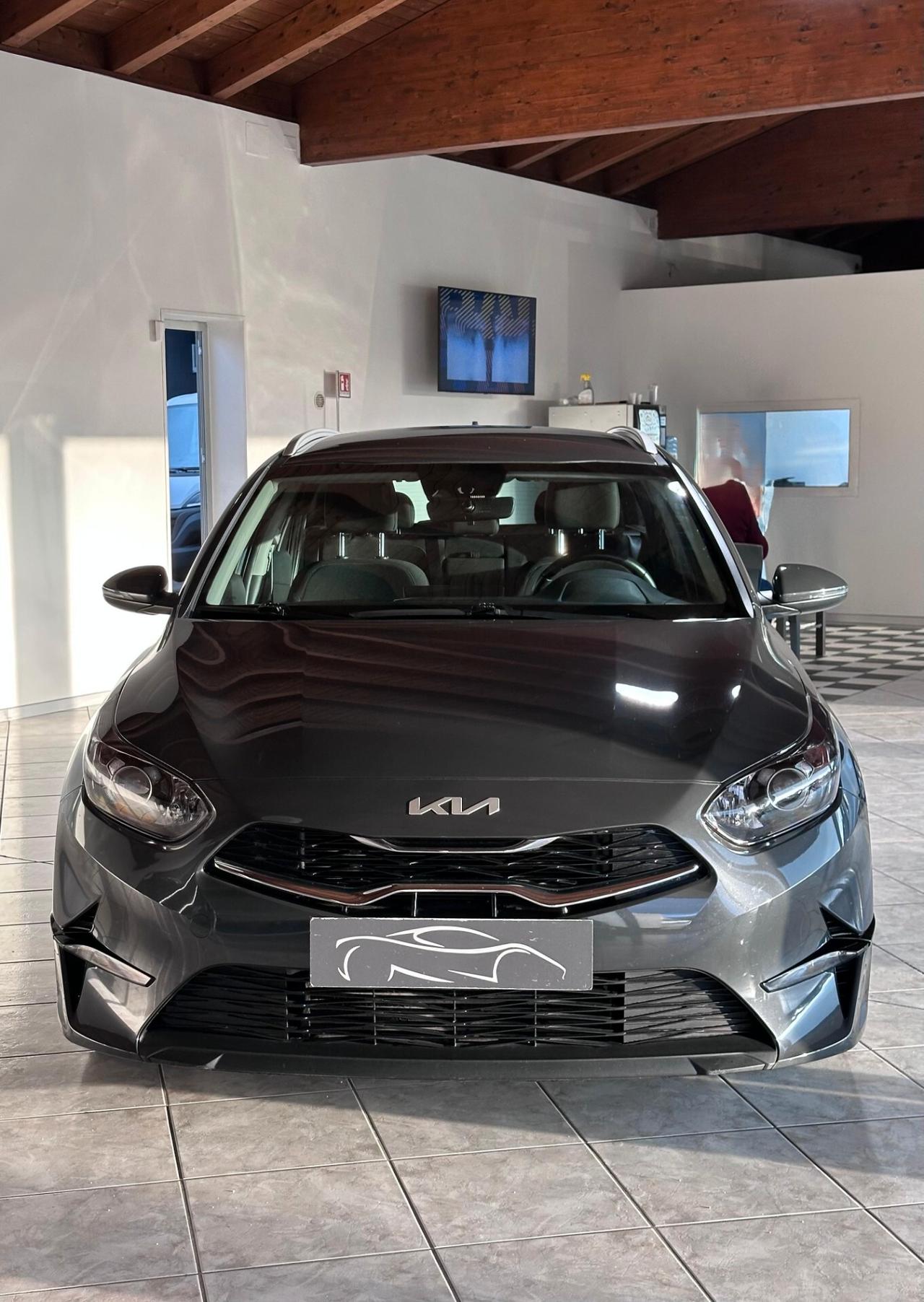 Kia Ceed 1.6 CRDi 136 CV MHEV DCT SW Business