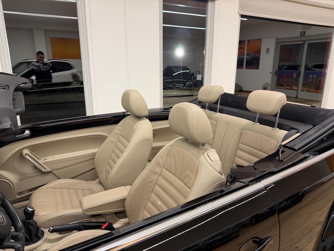 Volkswagen Maggiolino Cabrio 69.000 KM FULL