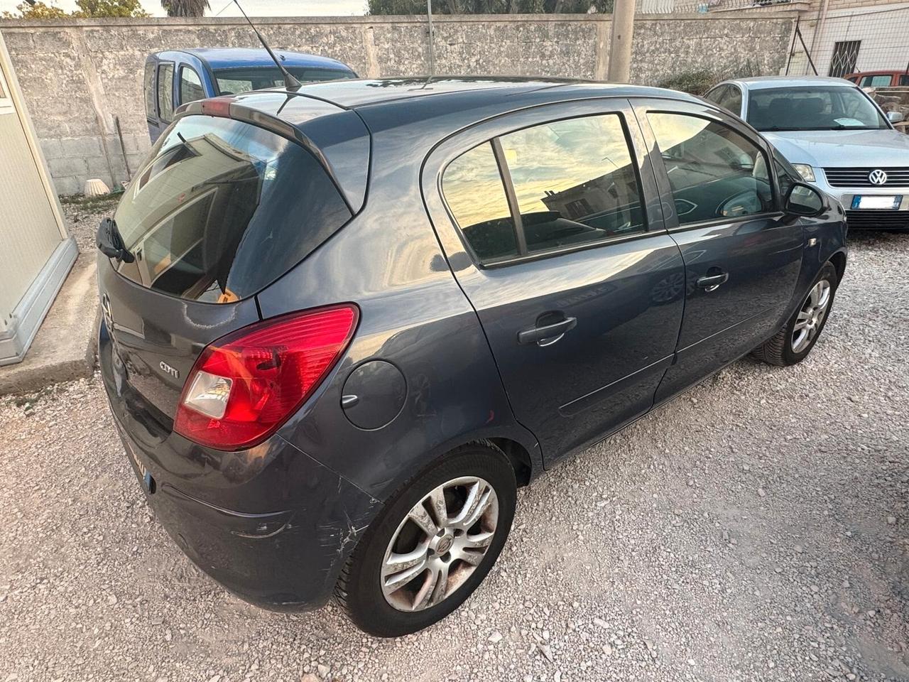 Opel Corsa 1.3 CDTI 75CV 5 porte Cosmo
